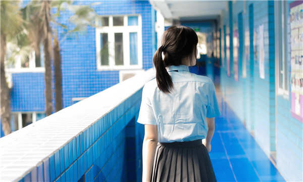 洛龙如何找到一个可以帮助我生孩子的女人？
