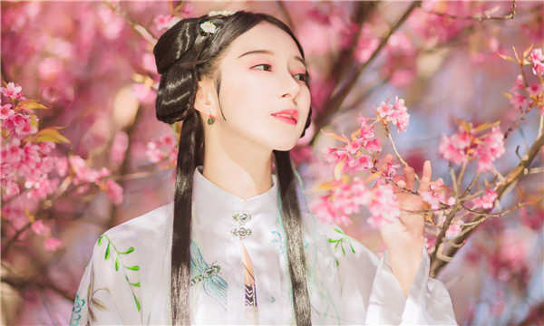 洛龙供卵试管婴儿：助您实现家庭梦想的科学方案